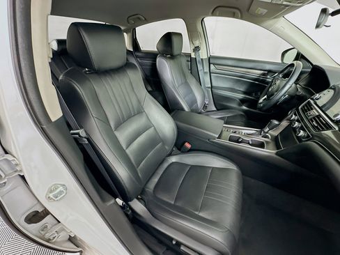 Used 2021 Honda Accord Sport Special Edition image 28