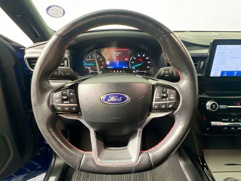 Certified 2023 Ford Explorer ST-Line AWD/4WD image 17