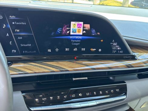 Certified 2024 Cadillac Escalade Sport Platinum image 28