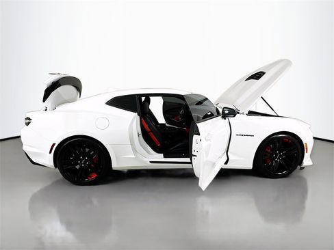 Used 2022 Chevrolet Camaro SS w/ Redline Edition image 35