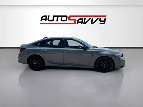 Used 2025 Honda Civic Sport image 8