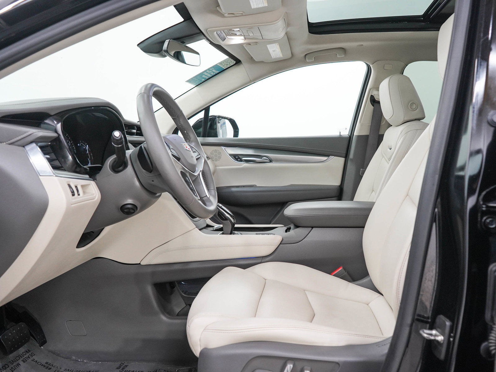 Used 2019 Cadillac XT5 Luxury AWD/4WD image 22