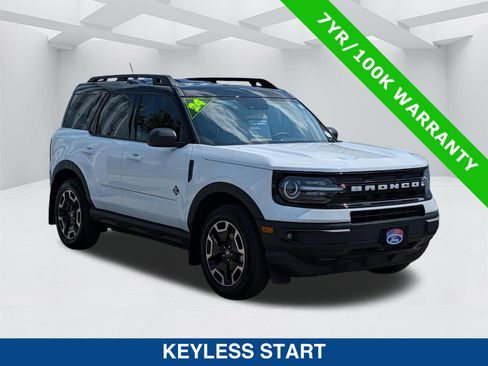 Certified 2024 Ford Bronco Sport Outer Banks AWD/4WD image 3