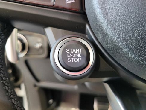 New 2025 Alfa Romeo Stelvio Sprint image 68