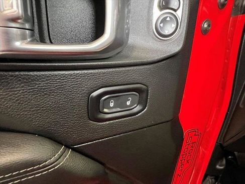 Certified 2021 Jeep Gladiator Overland w/ Cold Weather Group image 27