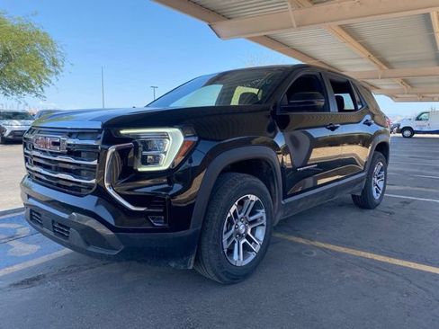 Used 2025 GMC Terrain Elevation FWD image 1