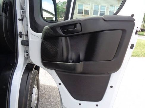Used 2023 RAM ProMaster 2500 FWD image 21
