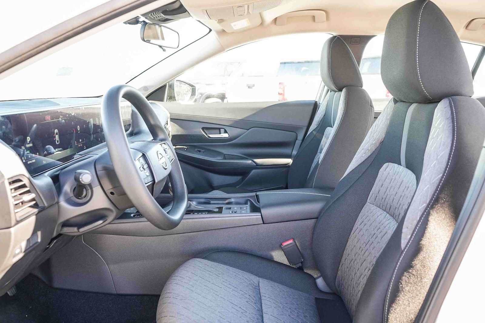 New 2027 Nissan Sentra SV w/ Floor Mat Package FWD image 19