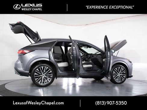 Used 2023 Lexus RX 350 Premium Plus w/ Accessory Package (Z1) FWD image 17