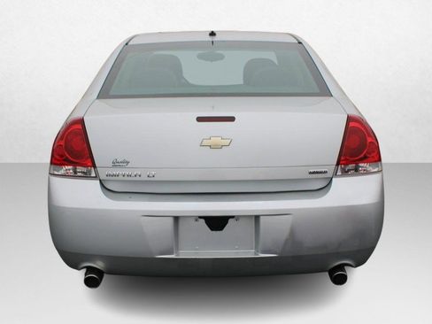 Used 2014 Chevrolet Impala LT w/ LT Sunroof Package image 4