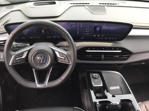Used 2026 Buick Enclave Sport Touring w/ Power Package AWD/4WD image 19