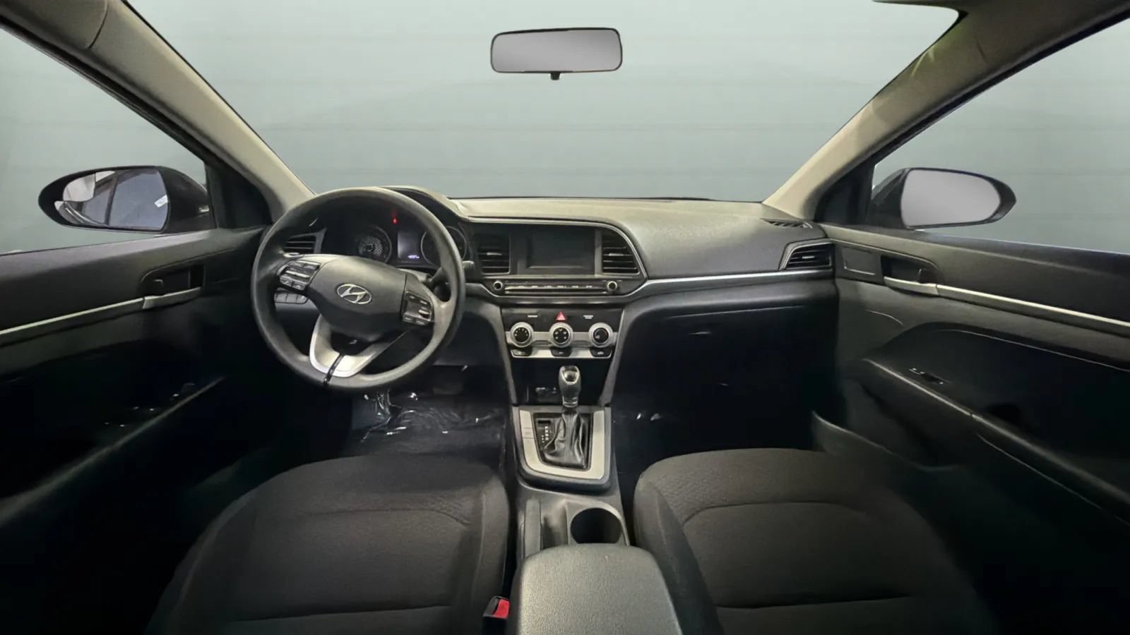 Used 2019 Hyundai Elantra SE w/ Cargo Package FWD image 10