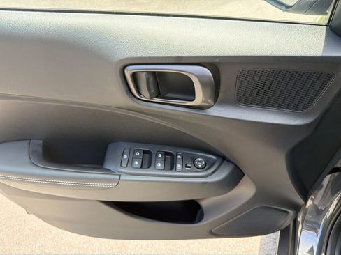 New 2026 Hyundai Venue SEL FWD image 11