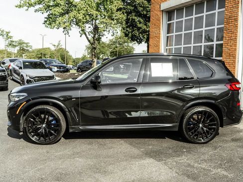 Used 2022 BMW X5 M50i AWD/4WD image 36