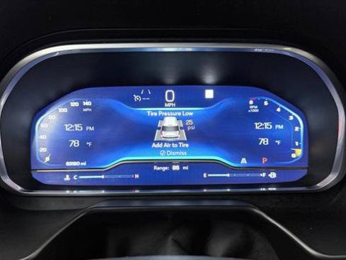 Used 2023 Chevrolet Tahoe Premier image 26