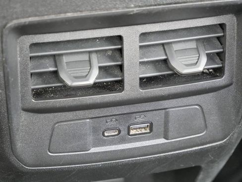 Used 2024 Chevrolet Colorado ZR2 image 33