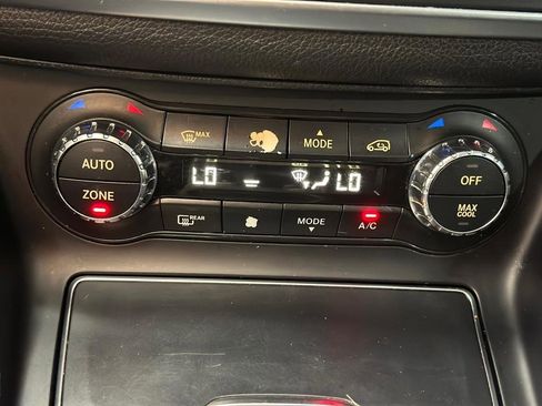 Used 2019 Mercedes-Benz GLA 250 image 19