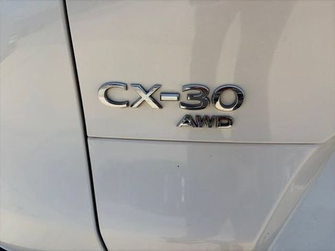 Used 2025 MAZDA CX-30 AWD 2.5 S w/ Preferred Package image 4