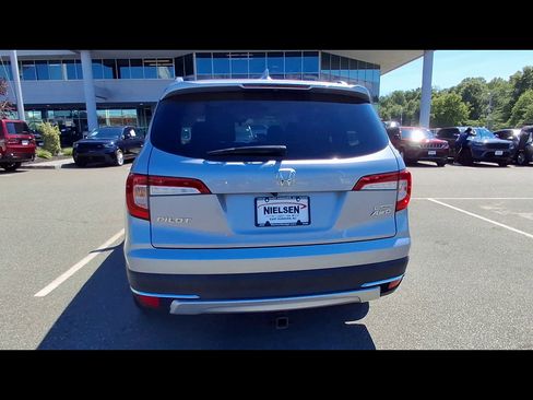Used 2019 Honda Pilot Touring image 7