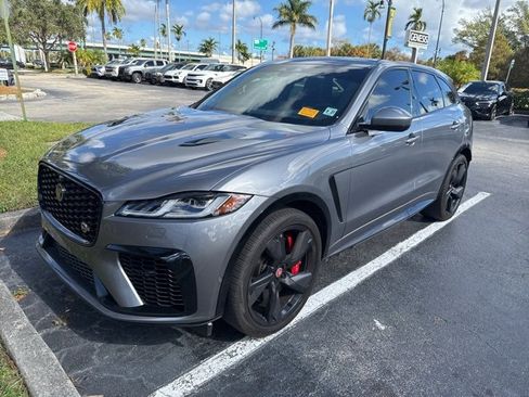 Used 2022 Jaguar F-PACE SVR image 1