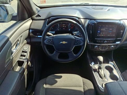 Used 2023 Chevrolet Traverse LT AWD/4WD image 11