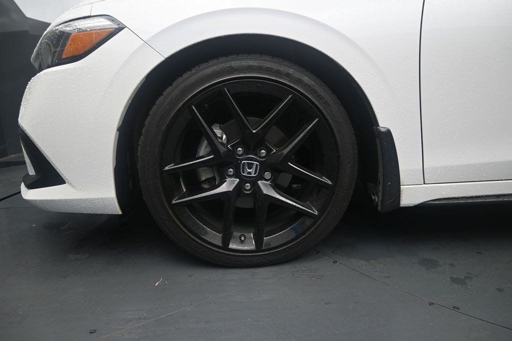 Used 2024 Honda Civic Sport image 10