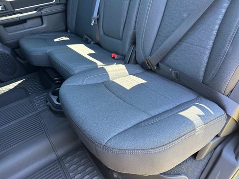New 2026 RAM 2500 Big Horn AWD/4WD image 13