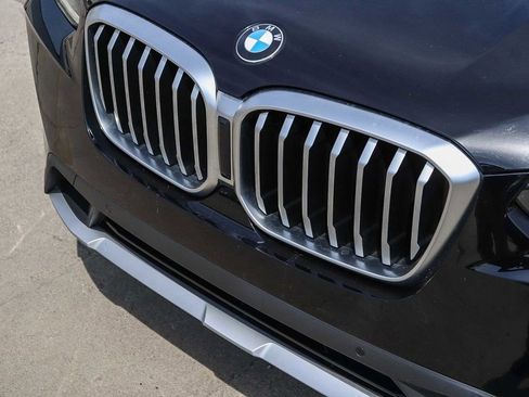 Used 2023 BMW X3 sDrive30i w/ Premium Package image 9