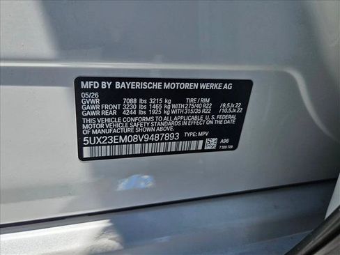 New 2027 BMW X7 xDrive40i w/ M Sport Package AWD/4WD image 17
