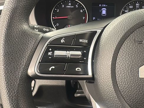 Used 2023 Kia Seltos LX image 21