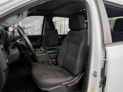 Used 2021 Chevrolet Silverado 2500 Custom w/ Custom Value Package AWD/4WD image 22