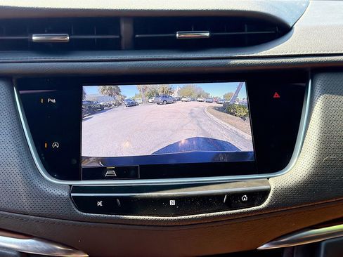 Used 2021 Cadillac XT5 Premium Luxury image 31