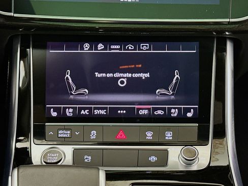 Used 2024 Audi Q8 Premium Plus w/ Premium Plus Package AWD/4WD image 13