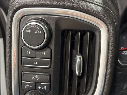 Used 2023 Chevrolet Silverado 3500 LT image 19