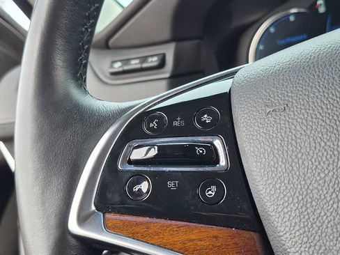 Used 2016 Cadillac Escalade Luxury AWD/4WD image 23