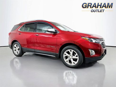 Used 2018 Chevrolet Equinox Premier image 1