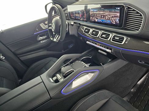 New 2026 Mercedes-Benz GLE 53 AMG 4MATIC Coupe image 11