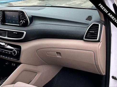 Used 2019 Hyundai Tucson Value FWD image 25