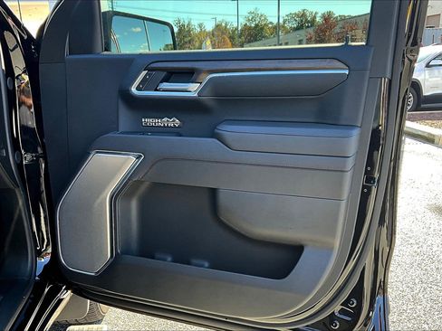 Used 2026 Chevrolet Silverado 1500 High Country w/ Midnight Edition image 20