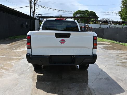 Used 2024 Nissan Frontier S w/ Technology Package image 5