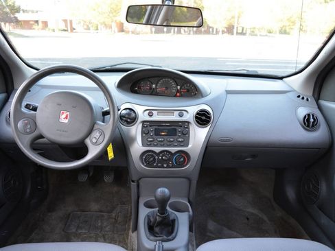 Used 2004 Saturn ION Level 2 image 18