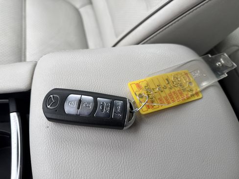 Used 2017 MAZDA MAZDA6 Grand Touring image 29