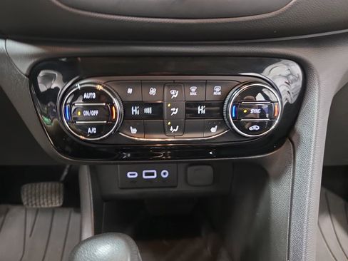 Certified 2023 Buick Encore GX Select w/ Safety Package II image 20