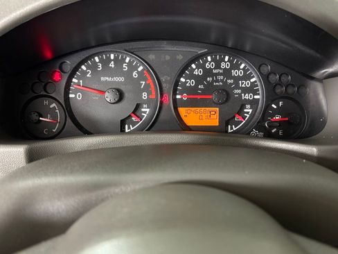 Used 2014 Nissan Frontier SV image 20