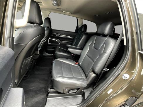 Used 2021 Kia Telluride S FWD image 22