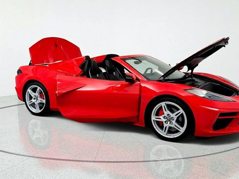 Used 2021 Chevrolet Corvette Stingray Preferred Conv w/ Battery Protection Package RWD image 14