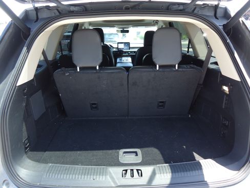 Used 2023 Lincoln Aviator AWD w/ Premium Package image 32