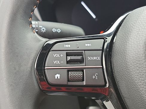 Used 2024 Honda HR-V Sport image 16