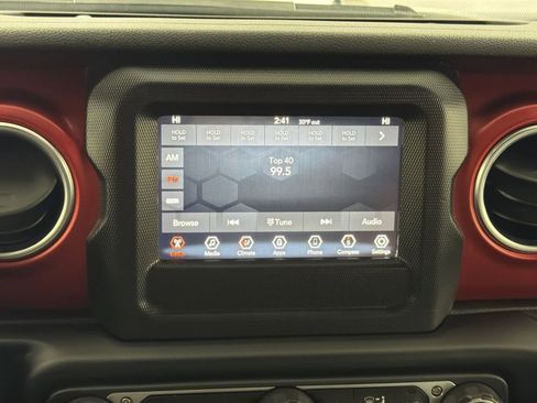 Used 2020 Jeep Wrangler Unlimited Rubicon w/ LED Lighting Group image 18