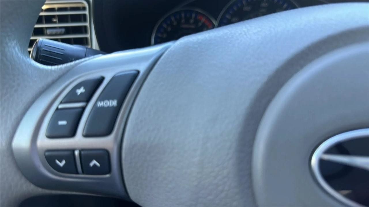 Used 2011 Subaru Forester 2.5X Premium AWD/4WD image 45